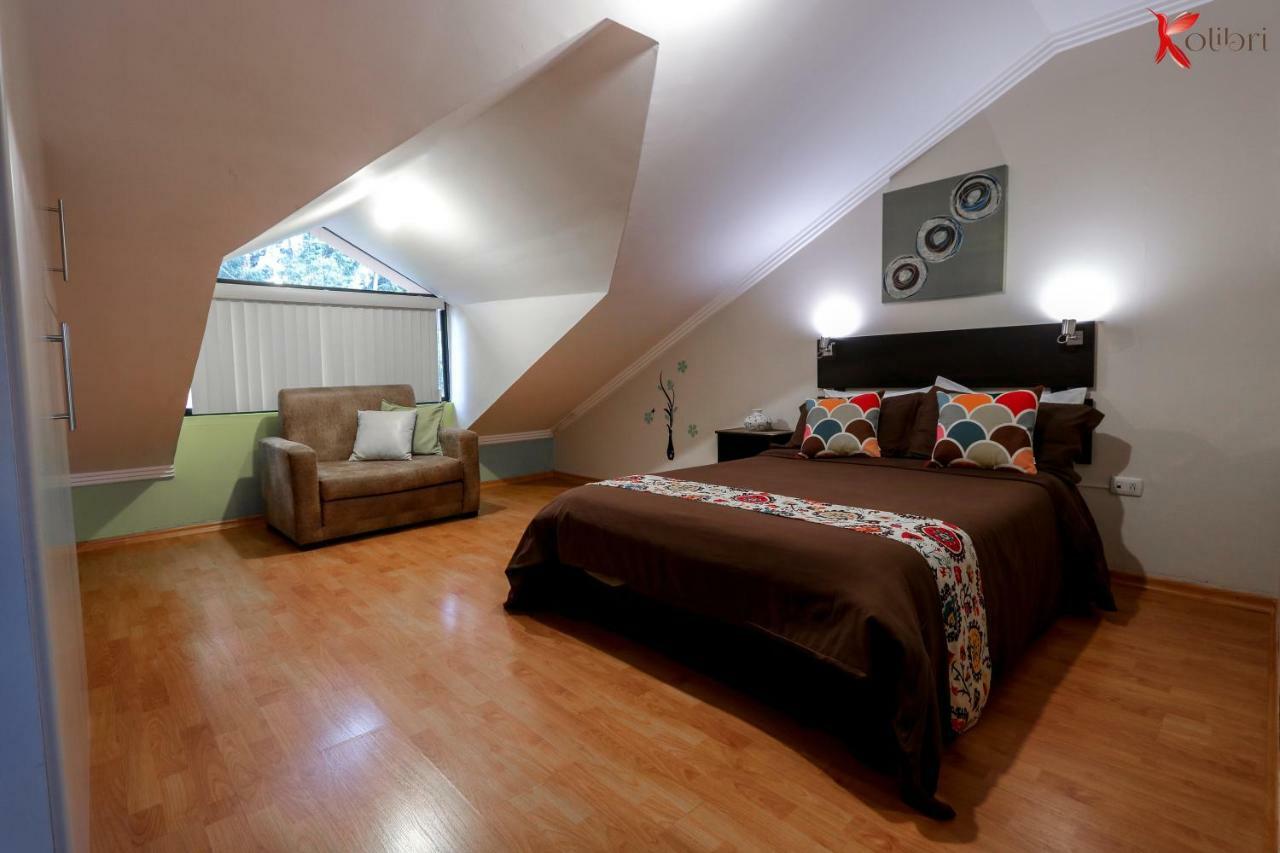 Hostal Kolibri B&B Cuenca Dış mekan fotoğraf